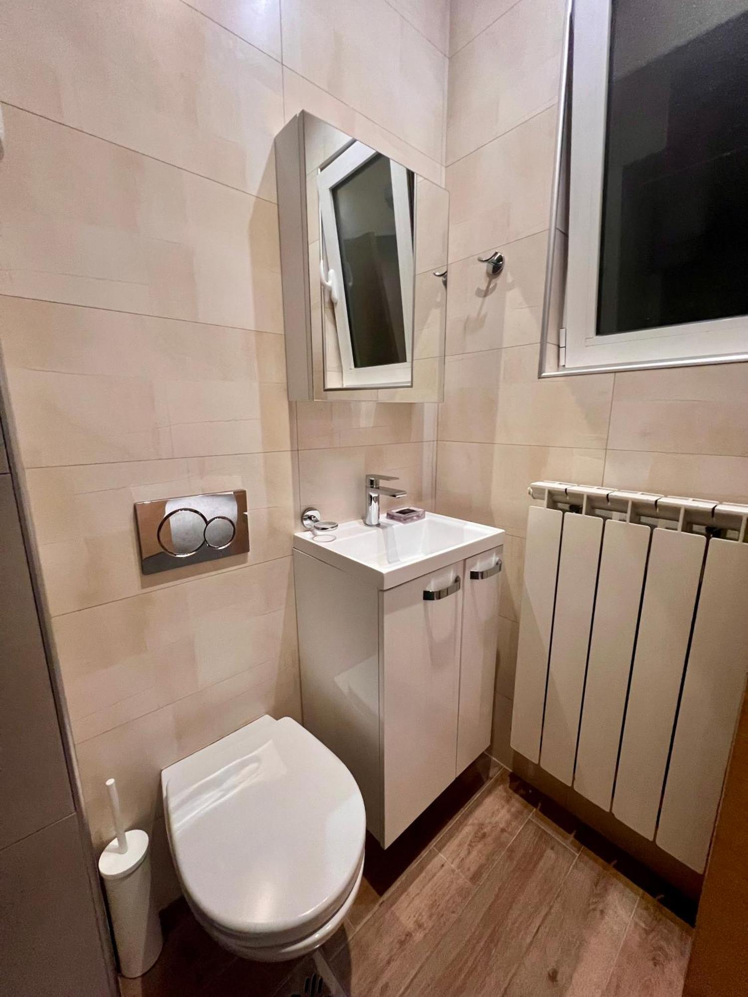 Town Place Charlie Belgrad Zewnętrze zdjęcie